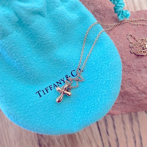 TIFFANY CO Elsa Peretti Cross Pendant in 18k ROSE GOLD
